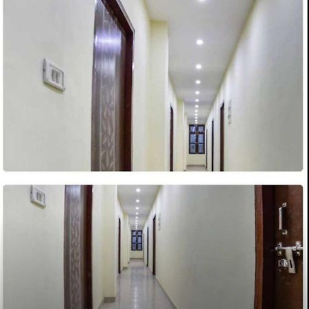Shaurya Villa Guest House Danapur ภายนอก รูปภาพ